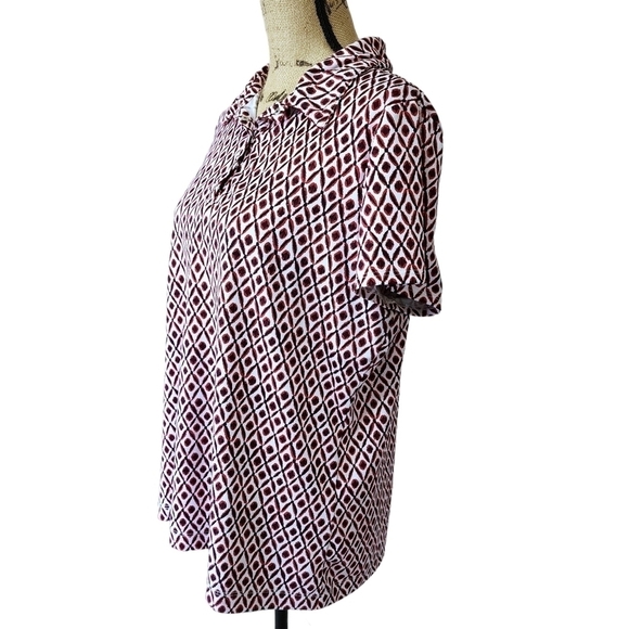 3/$25 Chico's Collared Print Top - 2 (Lg/12) - Picture 4 of 9